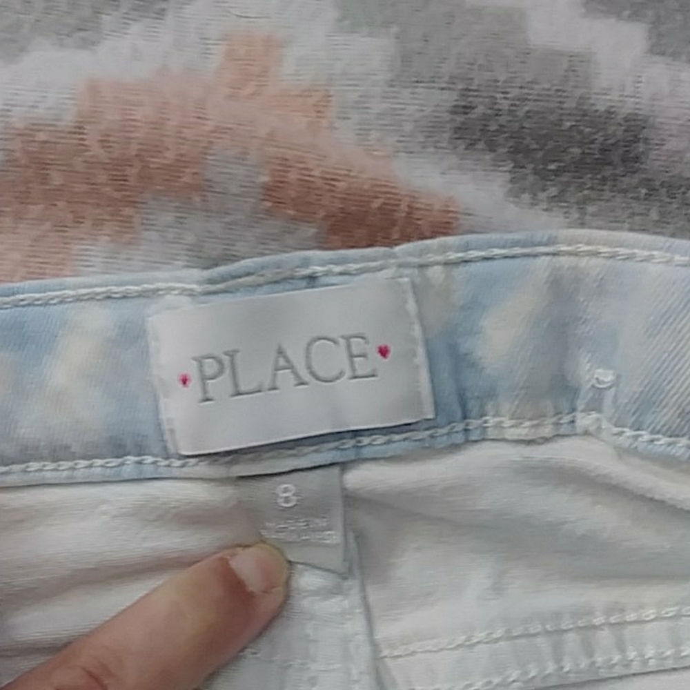 Place jeans